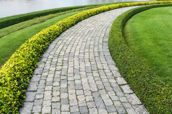 Cost of Sidewalk Pavers Installation in Eagle